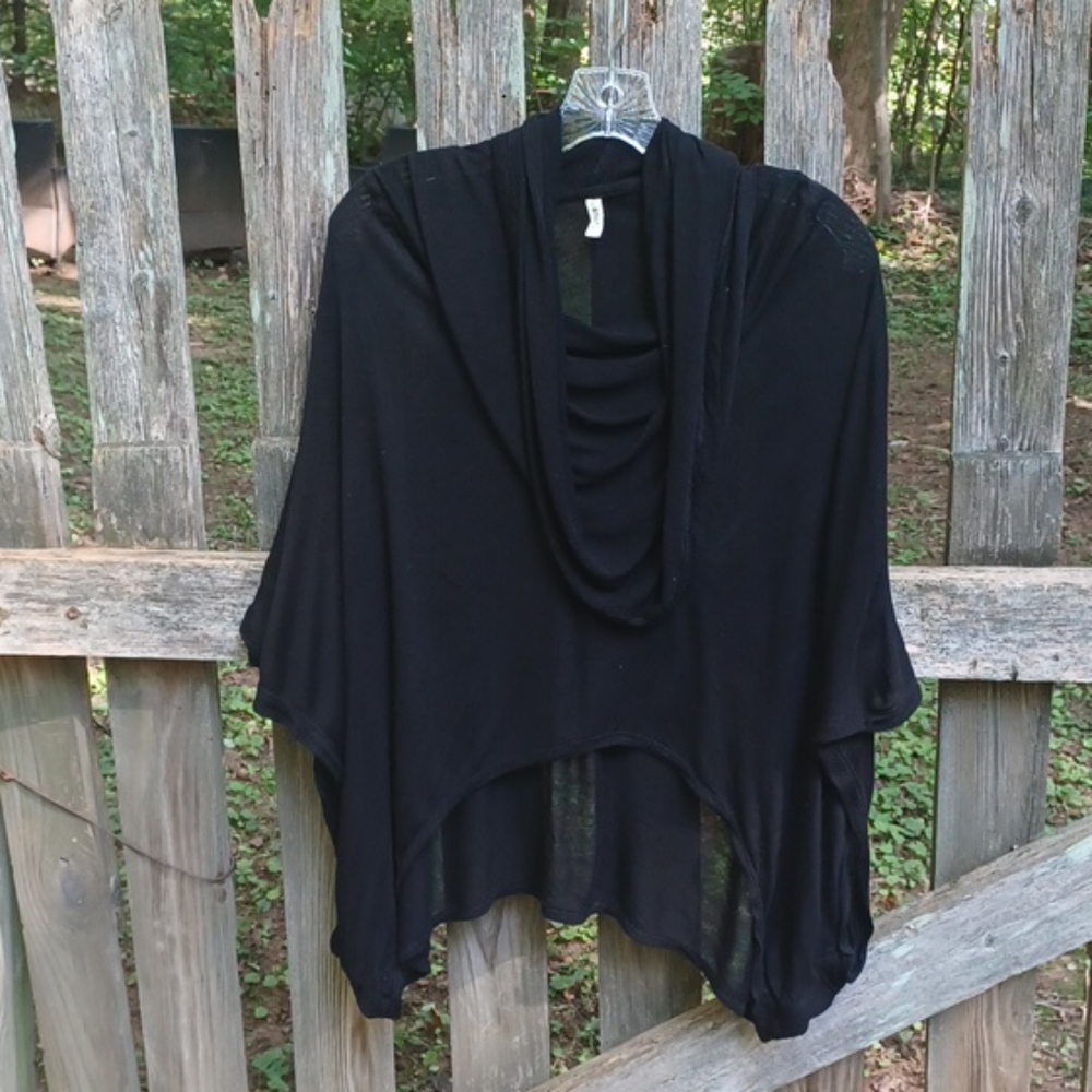 Lanston cowlneck top.